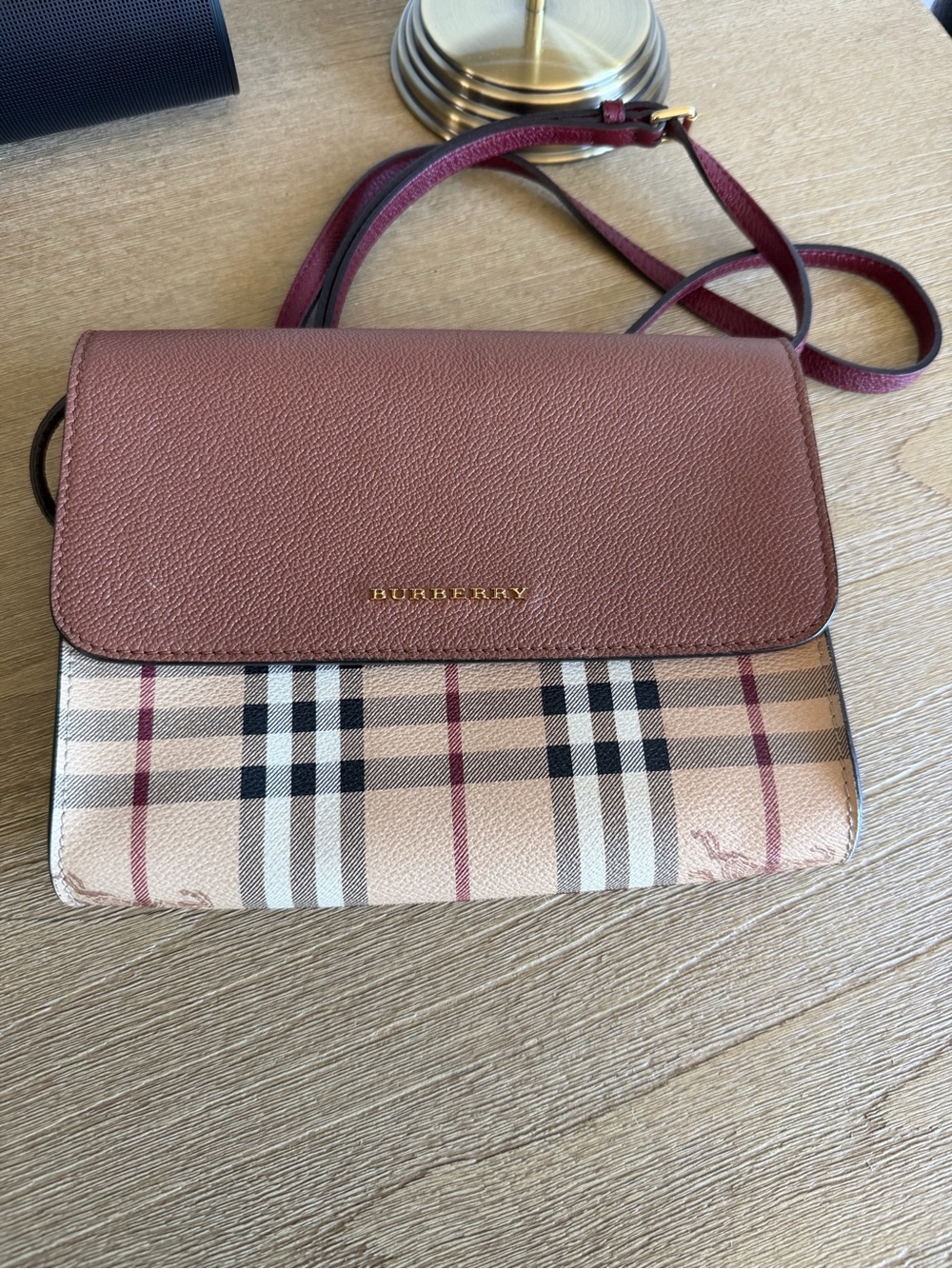 Burberry Tan Check and Brown Leather Crossbody Bag - Picture 2 of 13